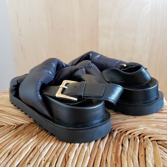 Guess Puff Sandals NEW! - Picture 5 of 14